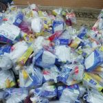 افراد نیکوکار و نوعدوست کلگه آستین بالا زدند /توزیع بیش از ۲۰۰ پکیج بهداشتی بین مردم کم بضاعت این منطقه