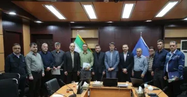 از کارمندان نمونه شرکت بهرهبرداری نفت و گاز مسجدسلیمان تقدیر شد