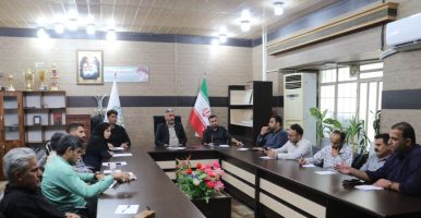 هم‌اندیشی مدیران شهرداری مسجدسلیمان برای عبور از چالش‌های شهری؛ نقشه راه مدیریت شهری برای شتاب‌بخشی به خدمات‌رسانی ترسیم شد