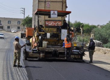 به همت شرکت بهره برداری نفت و گاز مسجدسلیمان؛ محور دوراهی بی بیان تا خواجه آباد زیر پوشش آسفالت قرار گرفت