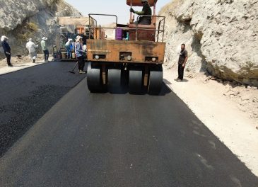 روابط عمومی نفت و گاز مسجدسلیمان خبر داد: پروژه بهسازی محور مسجدسلیمان هفتکل حد فاصل پل تمبی تا پل سی مایلی در مراحل پایانی قرار دارد