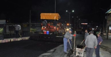 آغاز عملیات آسفالت لاین برگشت خیابان آزادی میدان بانکملی تا دو راهی بی بیان نوسط شهرداری مسجدسلیمان