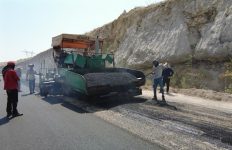 احیای یکی از شریانهای تاریخی نفت؛ بهسازی محور مسجدسلیمان هفتکل به میانه راه رسید